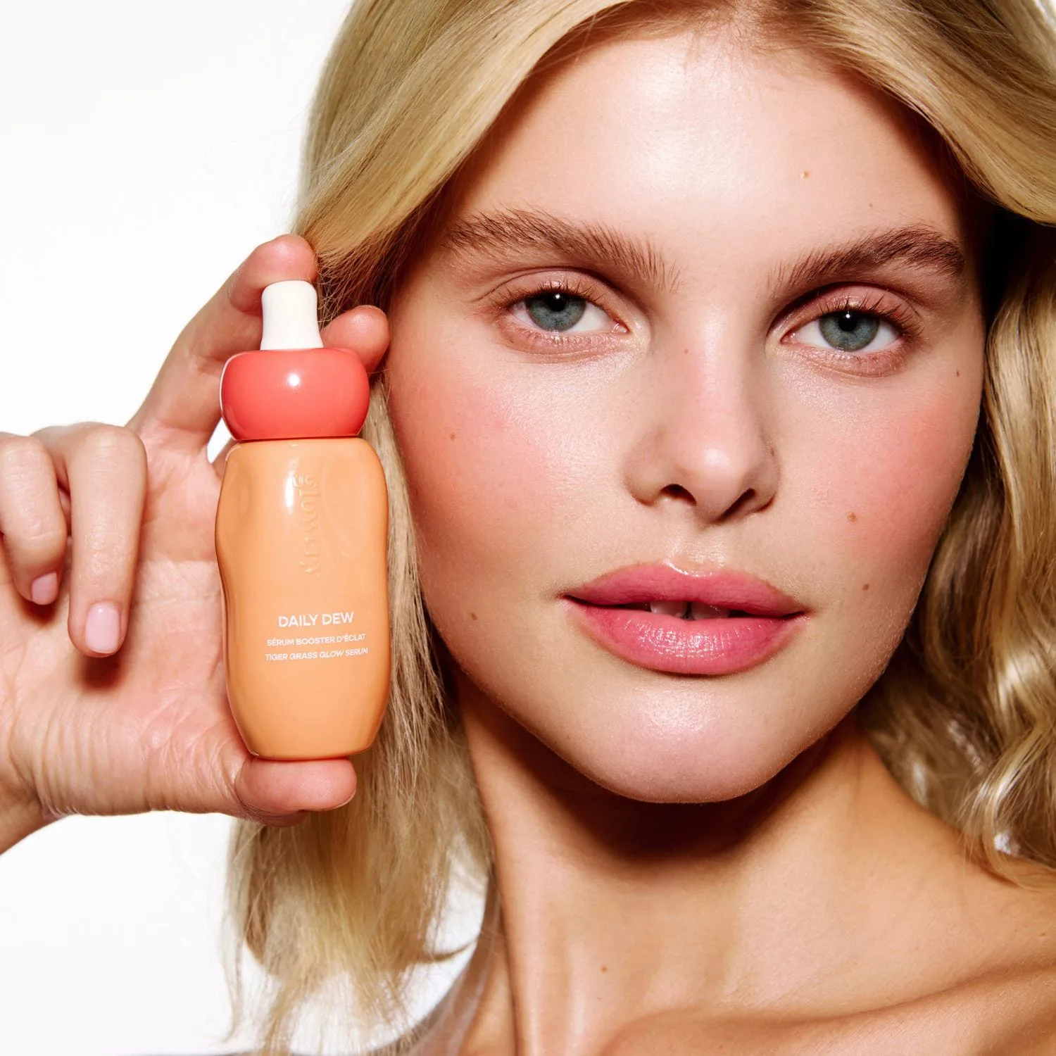 a.m. glow daily dew - centella asiatica i̇çeren onarıcı + işıltı serumu