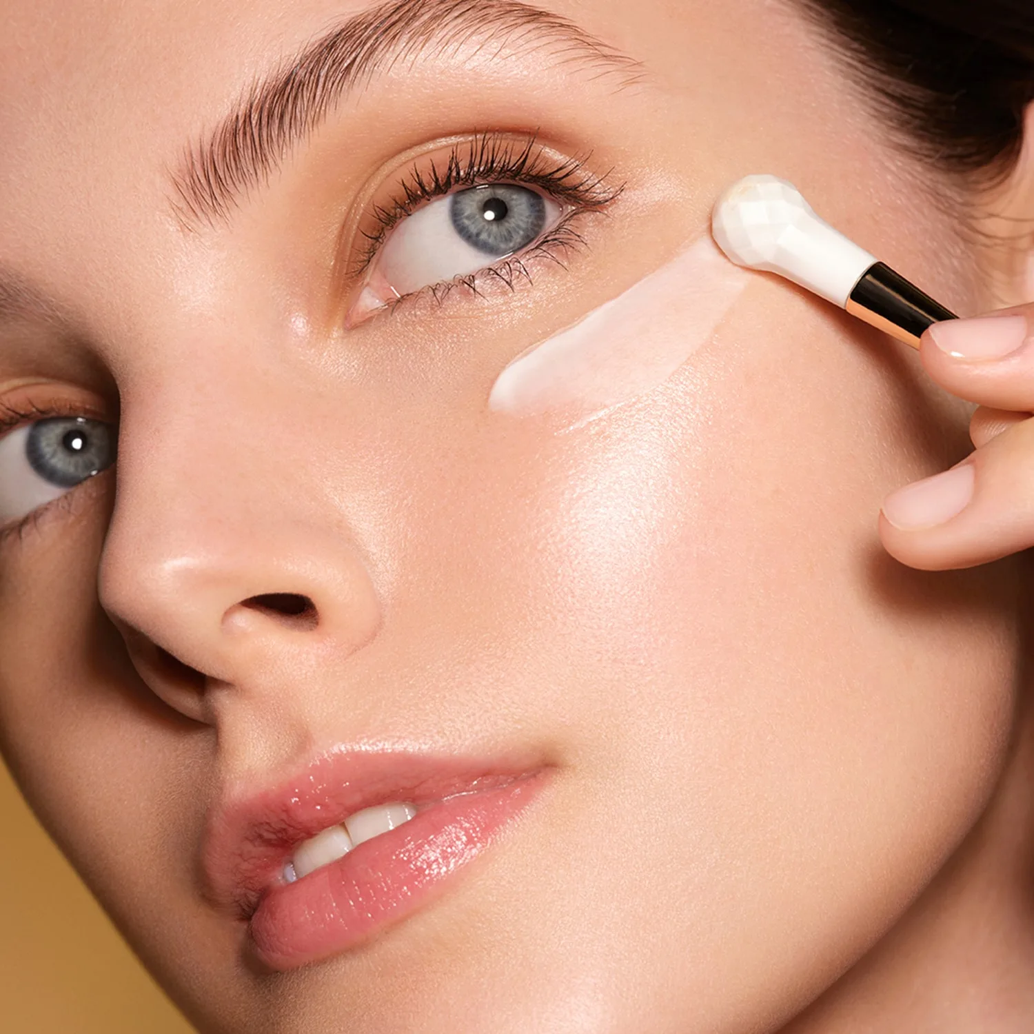 re-nutriv ultimate diamond brillance - eye cream