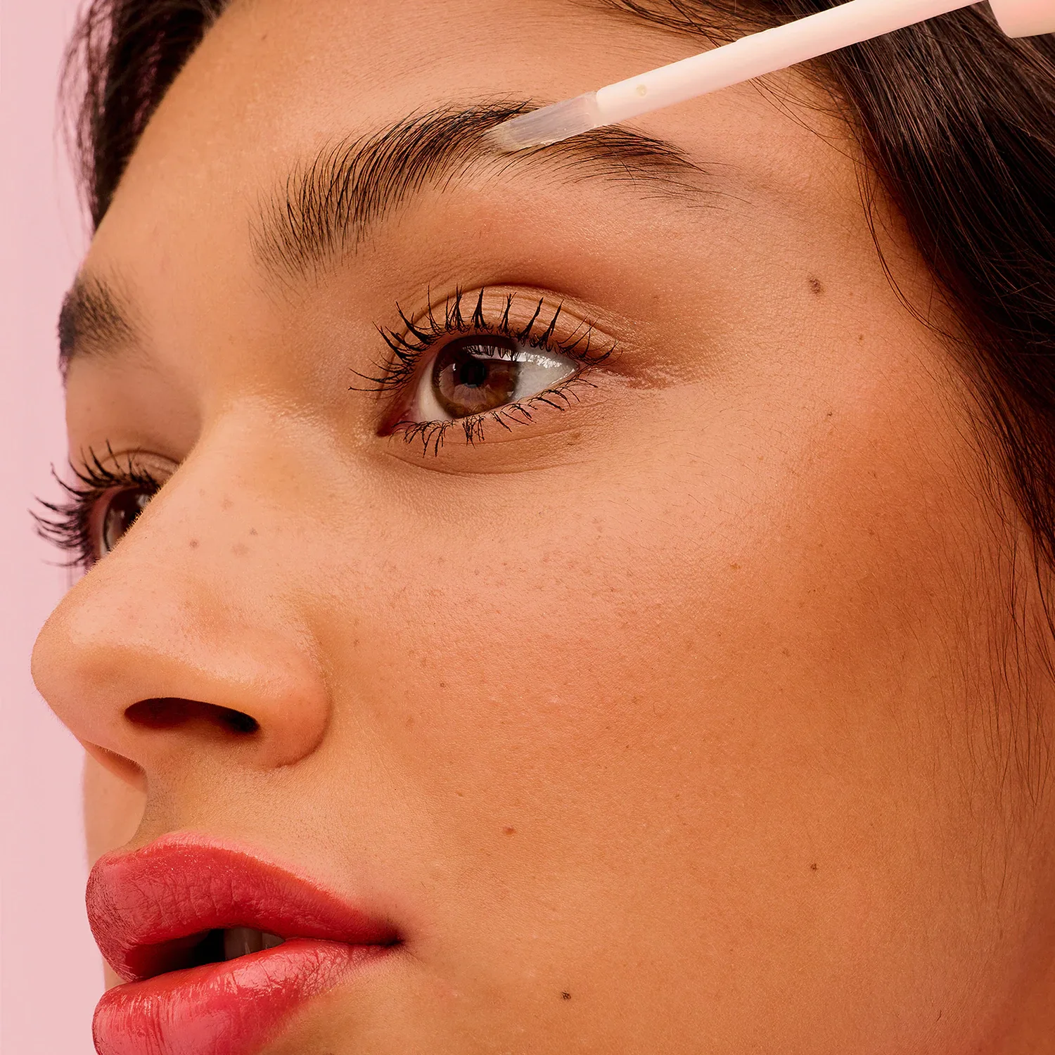 hubba brow serum - besleyici ve dolgunlaştırıcı etkili kaş serumu