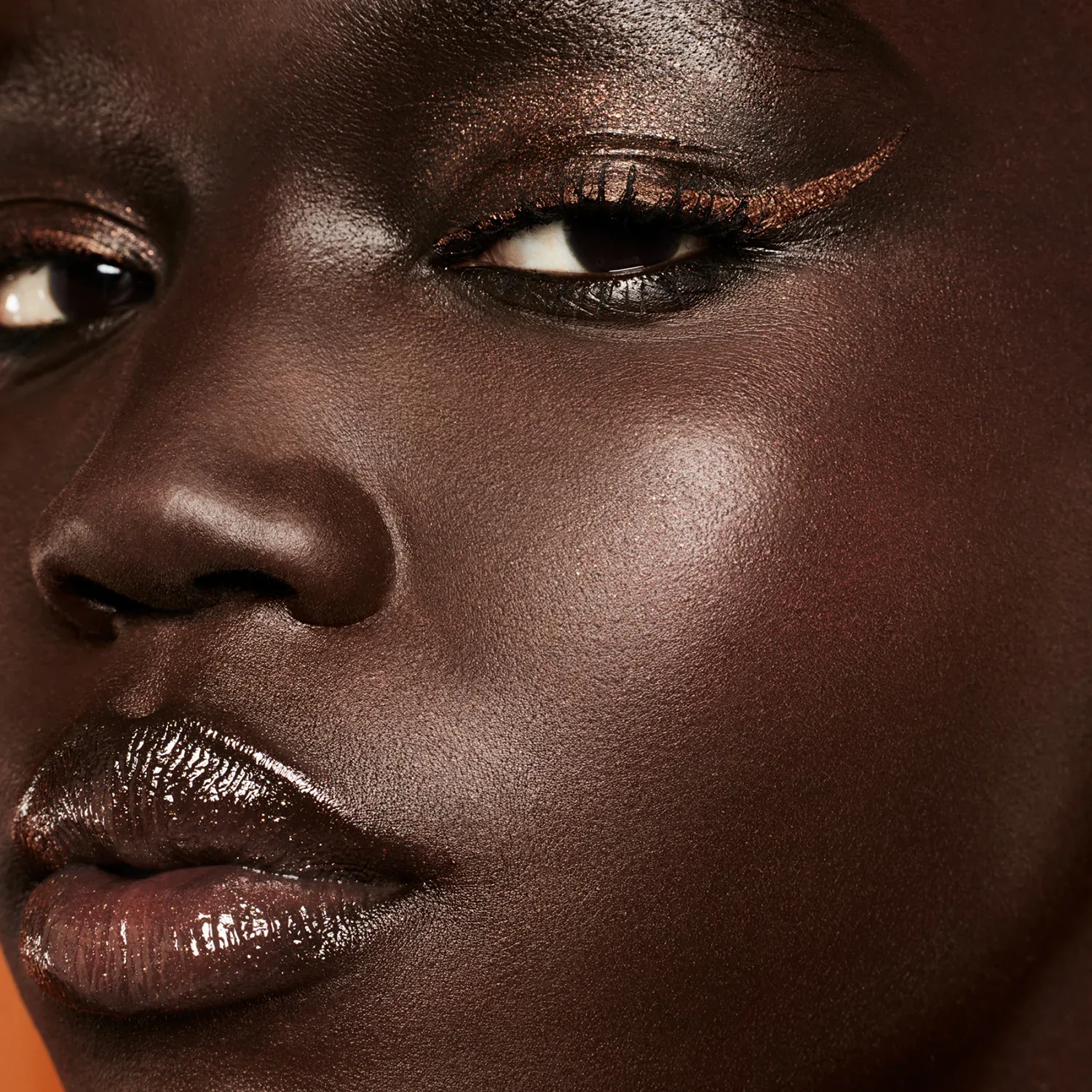 glitty lid shimmer liquid liner - likit eyeliner