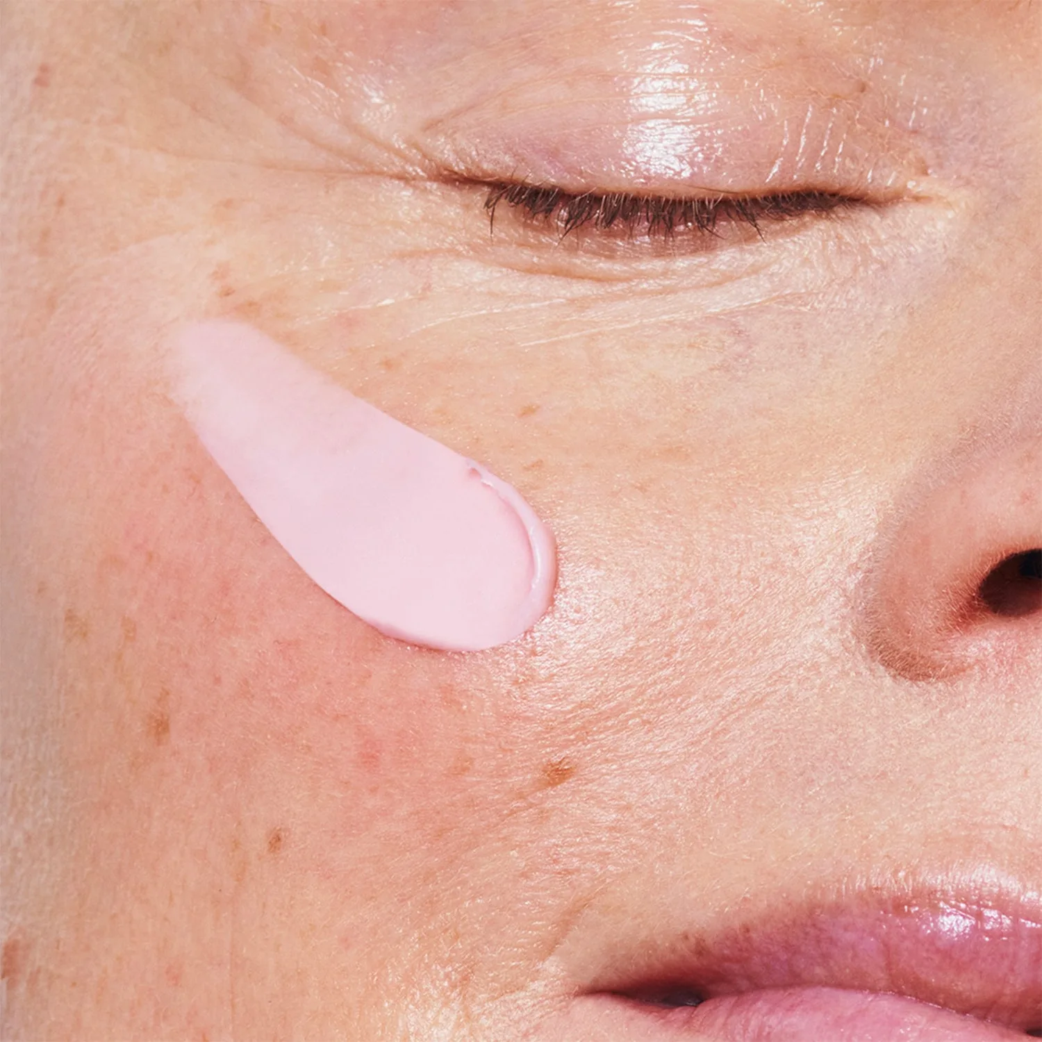 super restorative rose radiance - ton eşitleyici pembe yaşlanma karşıtı krem