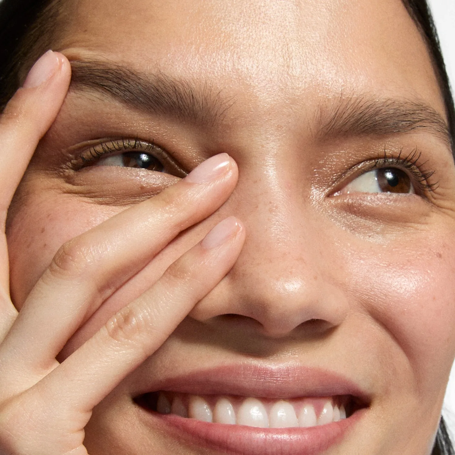 hydro-surge dewy face mist - işıltı verici yüz spreyi