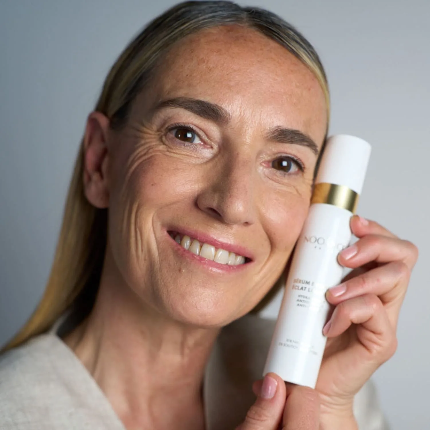 serum mist ultra radiance + - antioksidan işıltı serumu ve led güçlendirici