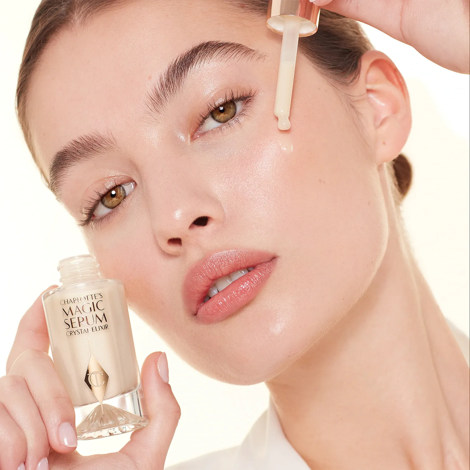charlotte's magic serum crystal elixir - yüz serumu
