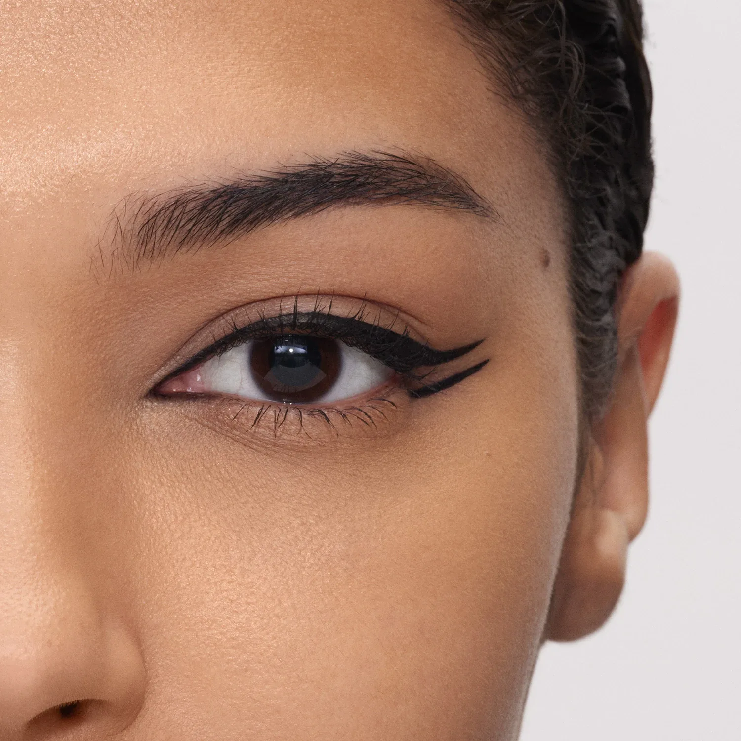 black ink classic line eyeliner - eyeliner