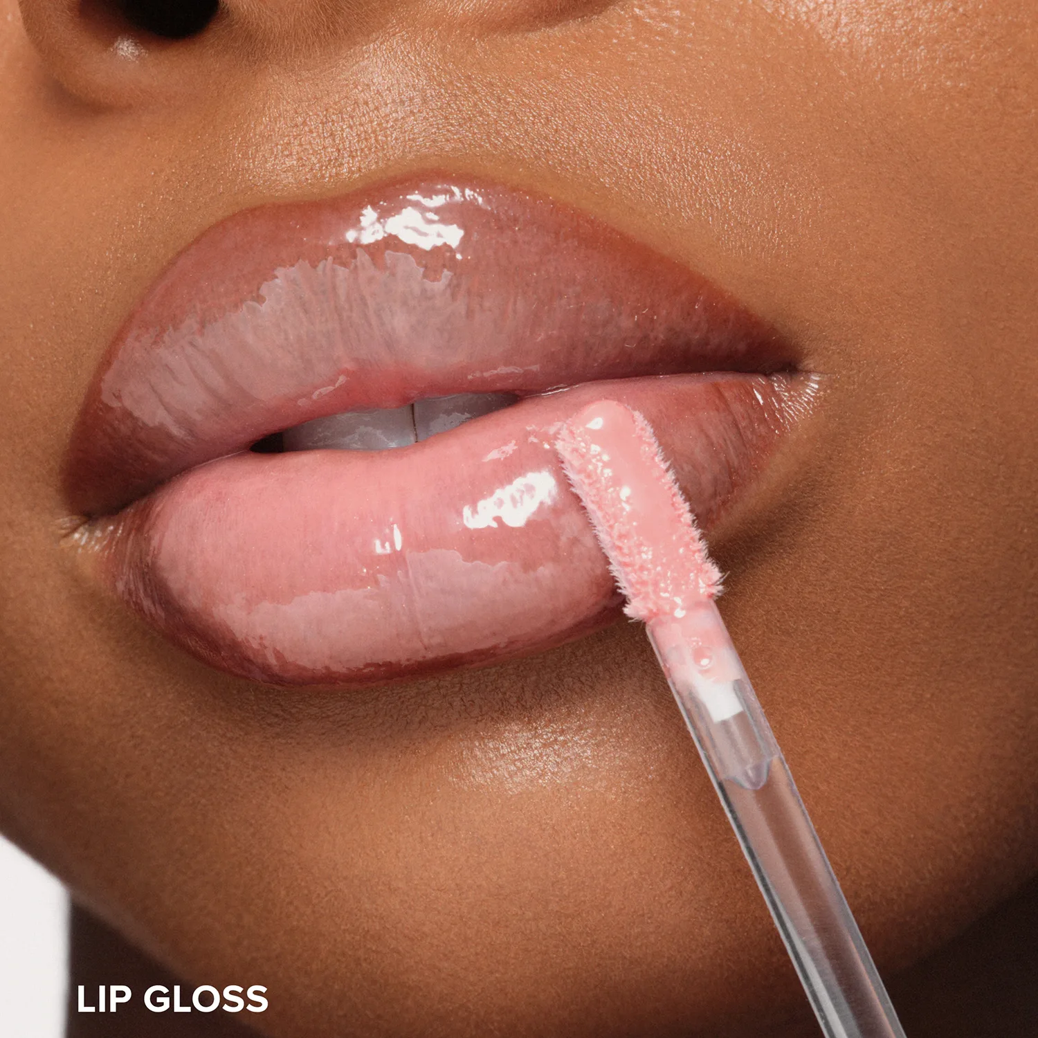 lip gloss - dudak parlatıcısı