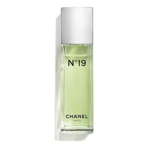 n°19 - eau de toilette spray