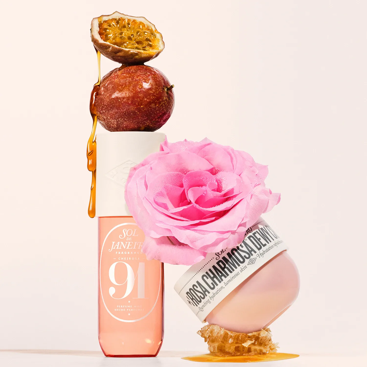 rosa charmosa™ dewy cream - işıltılı vücut kremi